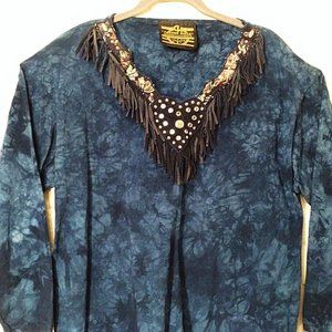 Western T-Shirt V-Neck Tie-Dye Fringe Heart Concho
